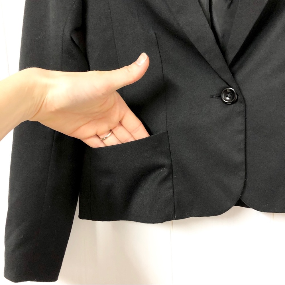 Divided Rhinestone Embellished Shoulder Blazer - Picture 4 of 7